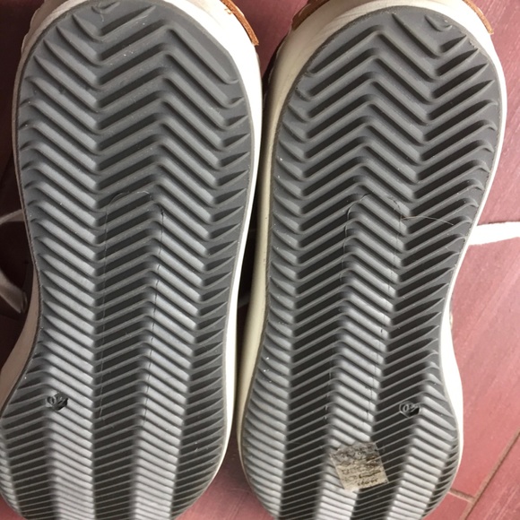 Brusque leather sneakers with sequins - Picture 7 of 8